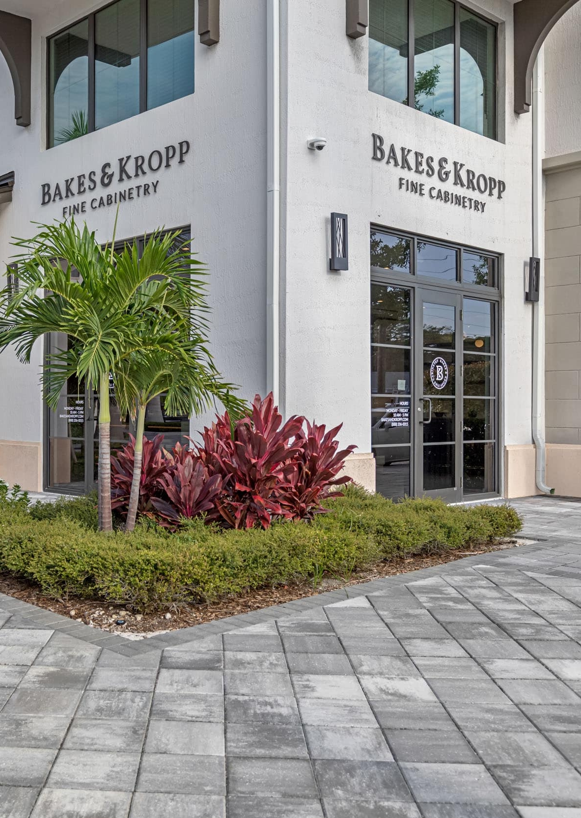 Bakes & Kropp located in the retail shops under Casa Mara's community